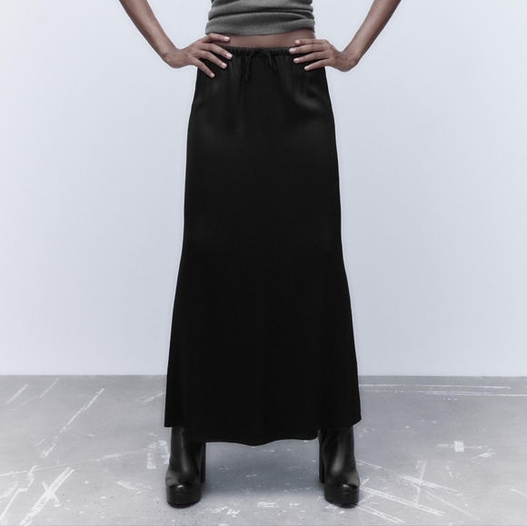 Zara Silky Satin Long Black Maxi Skirt - Picture 1 of 6